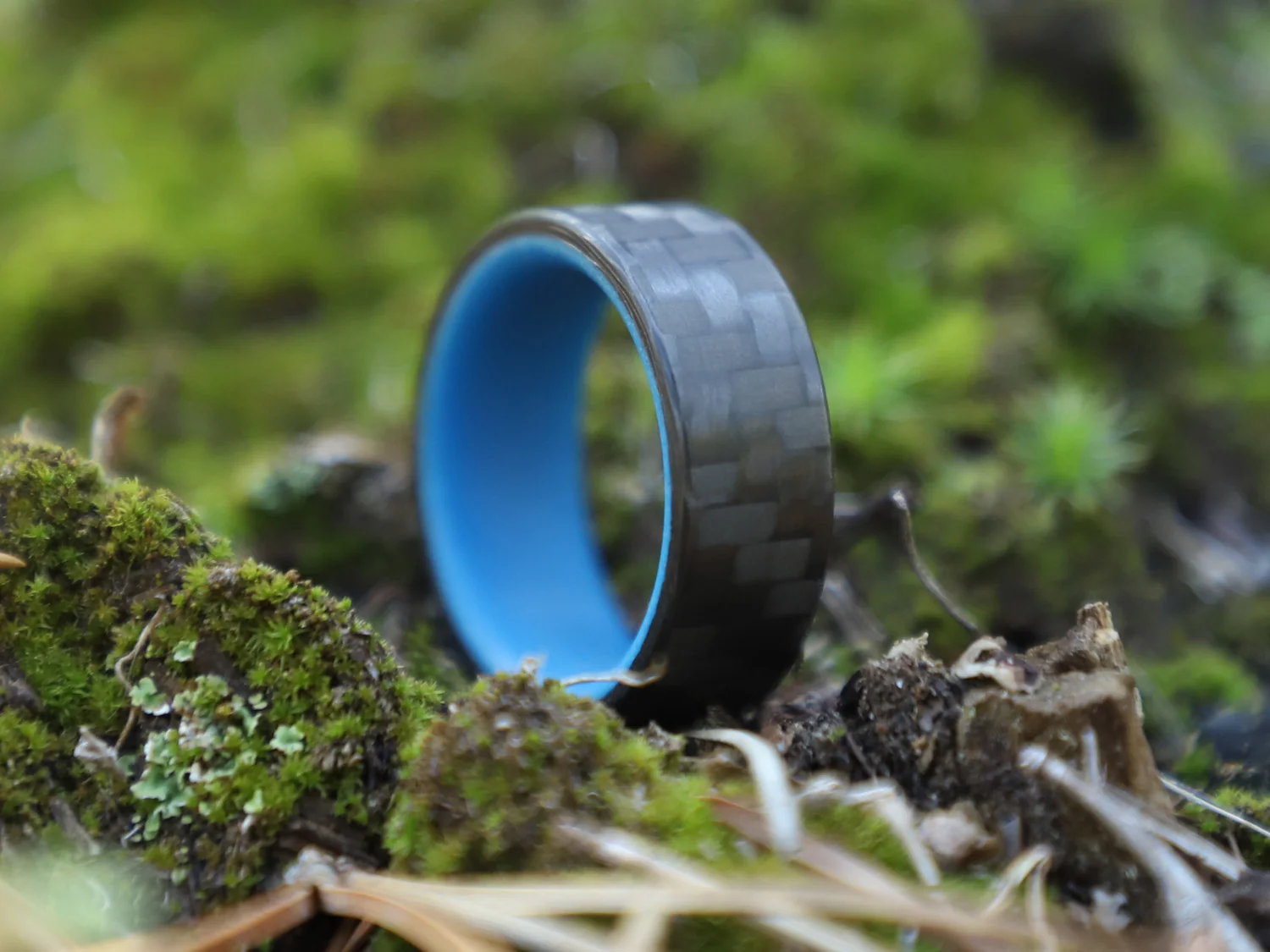Blue Racer Carbon Fiber Glow Ring - Image 3