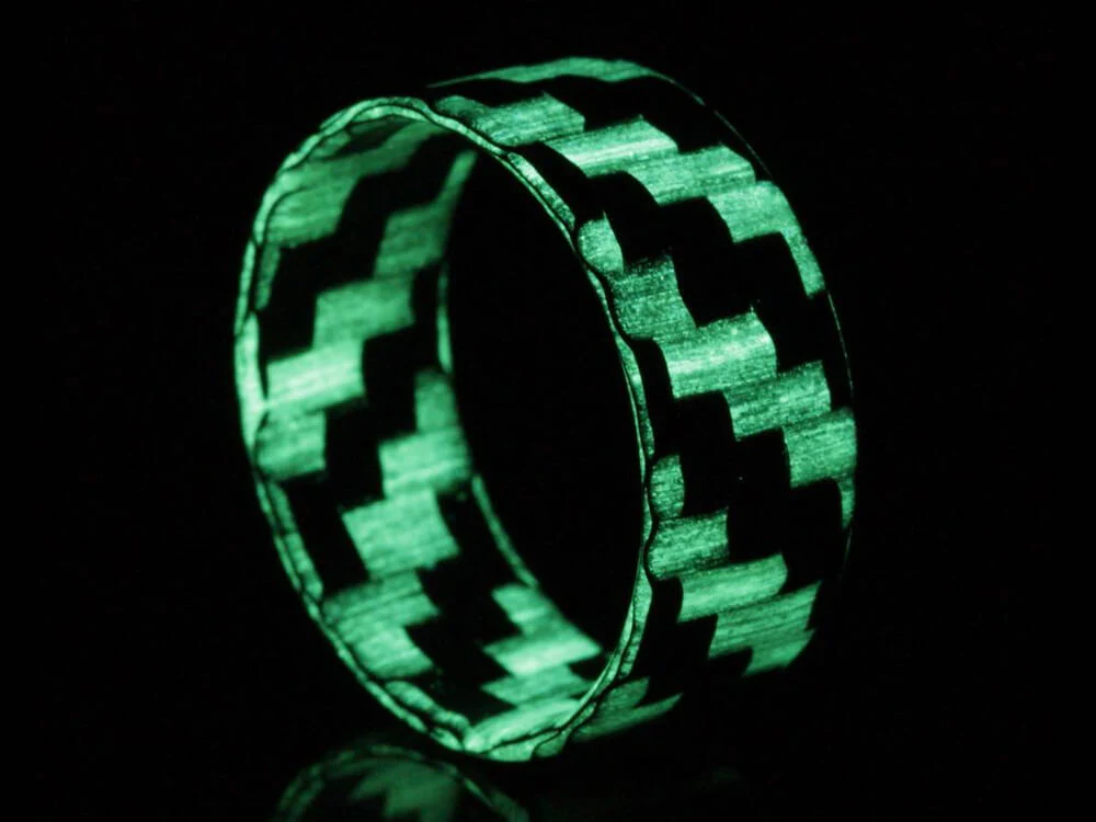 Lumineer Carbon Fiber Glow Ring - Image 2