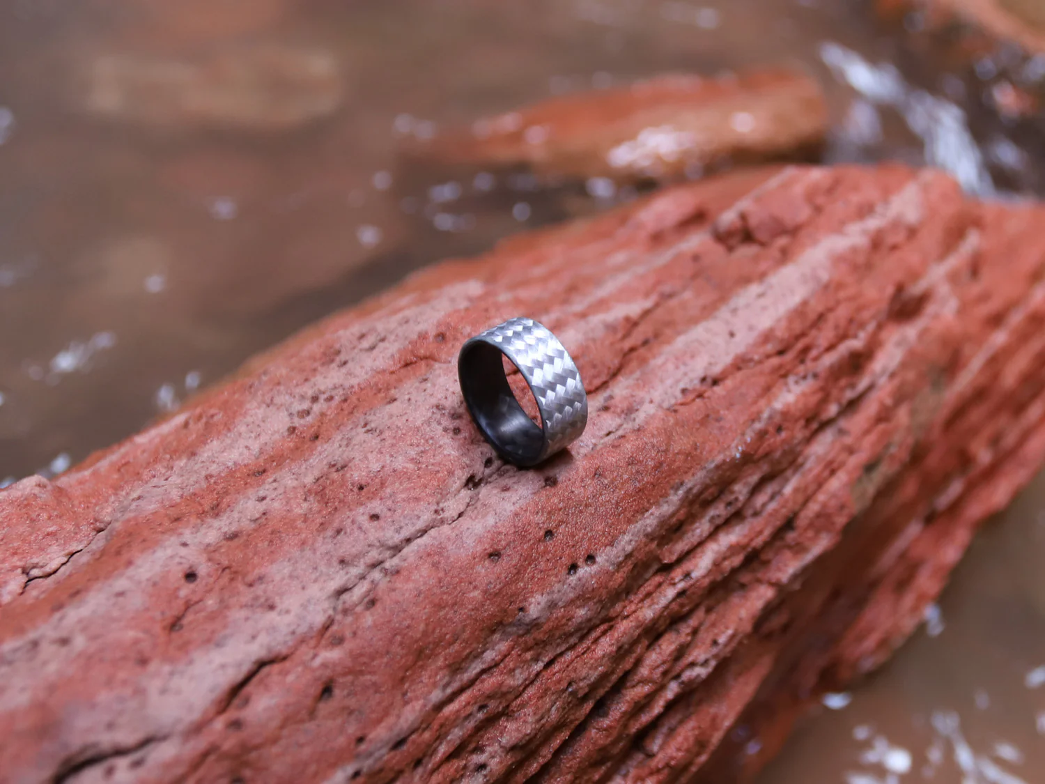 Silverback Carbon Fiber & Silver Fiberglass Ring - Image 4