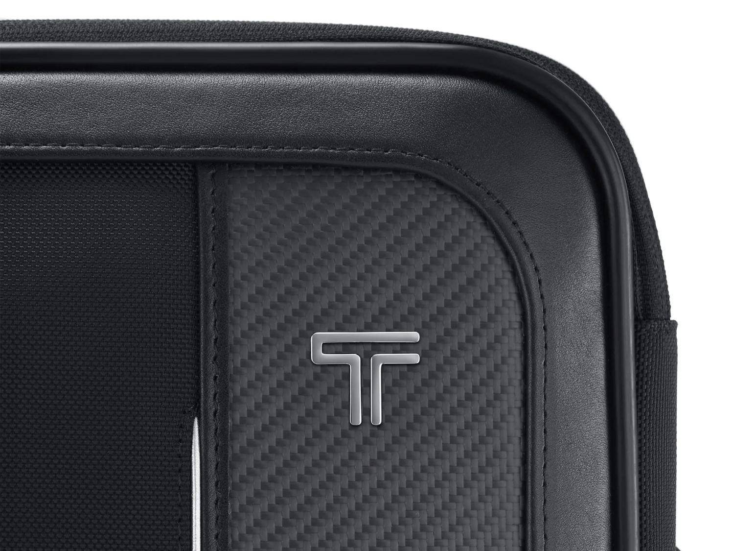TUMI Arrive Extended Trip Dual Access 4 Wheeled Packing Case - Image 7
