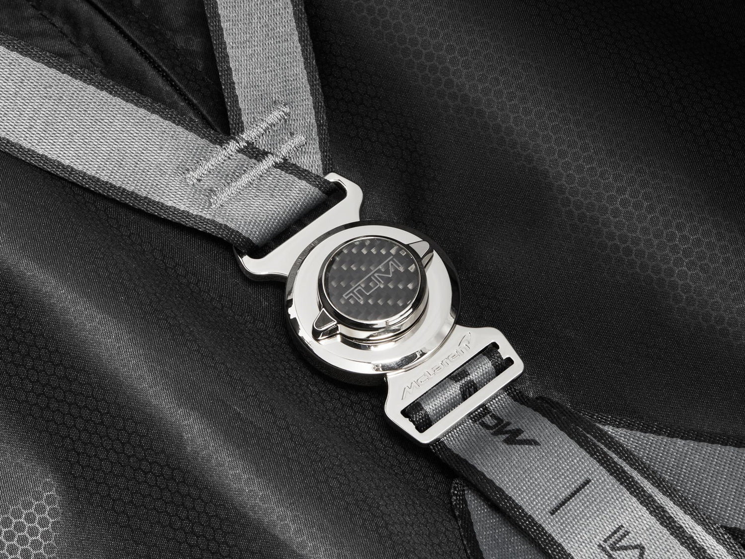 TUMI x McLaren Aero International Expandable 4 Wheel Carry-On / Black with Papaya - Image 8
